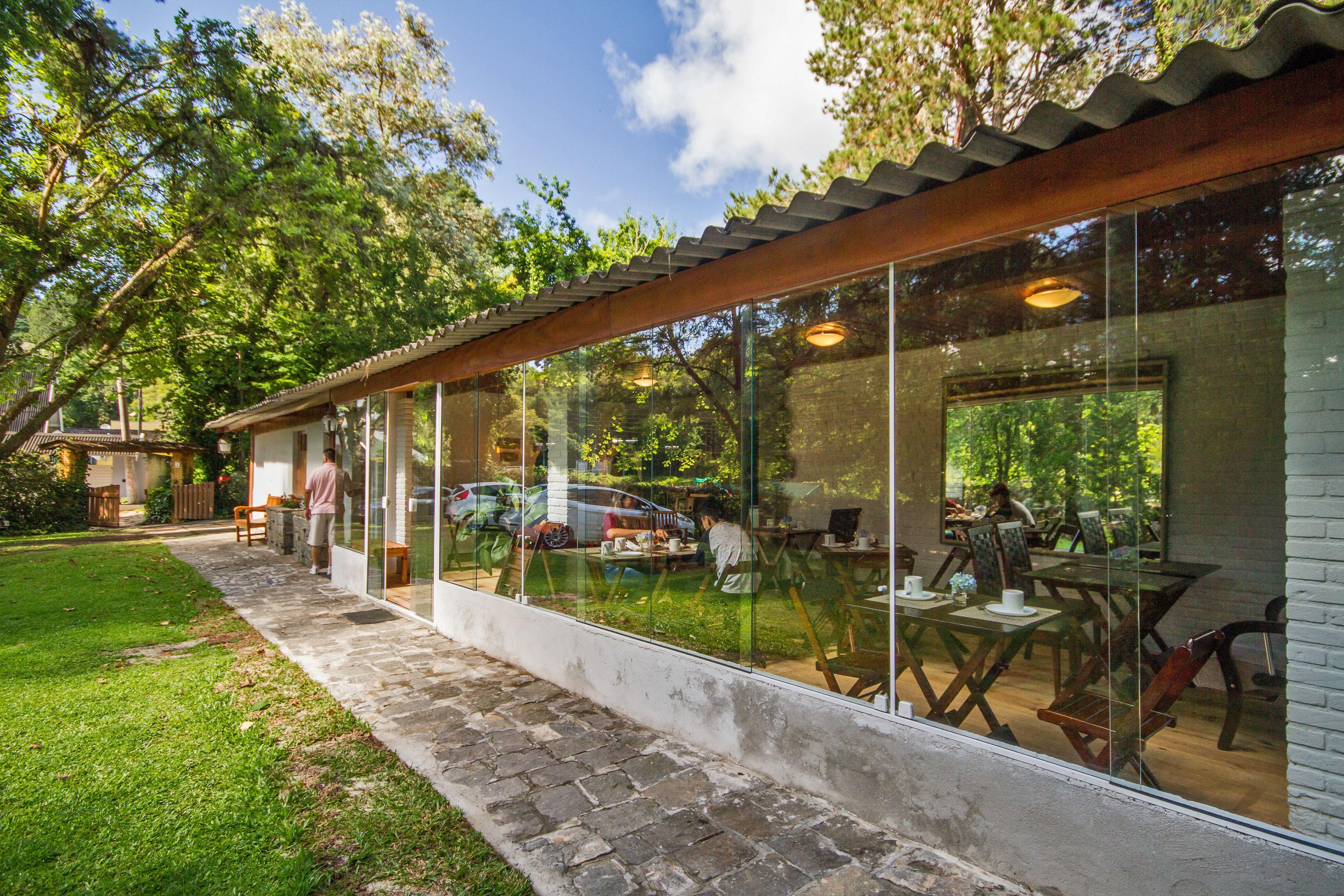 Villa Vintage Campos - Piscina E Opcoes De Suites Com Hidromassagem — Photos 3